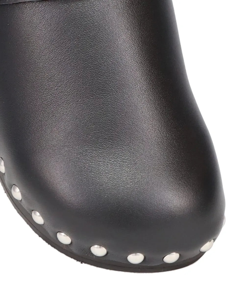 EMBELLISHED WOODEN CROGS