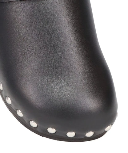 EMBELLISHED WOODEN CROGS