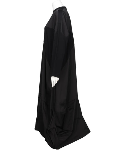 STRETCH TAFFETA SILHOUETTE DOCKING DRESS