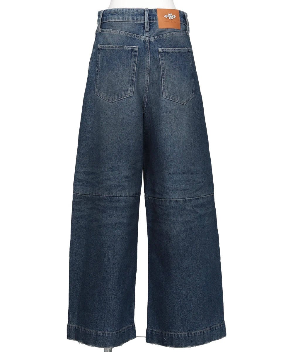 CROPPED DISTRESSED WIDE LEG PUDDLE JEANS W/ EMB