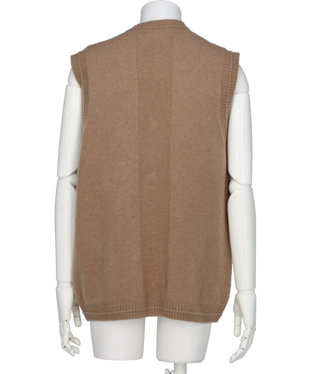 KNIT VEST W/ PEARL BUTTONS