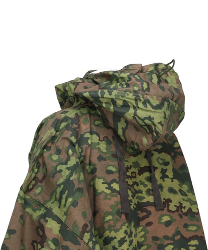 DISGUSTINGLY BIG ANORAK