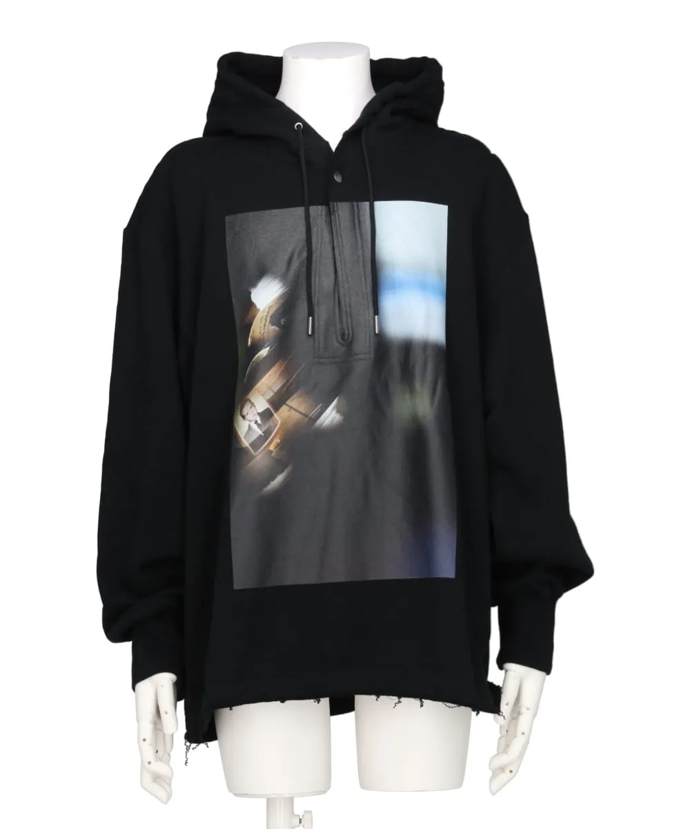 GRAPES BY THE WINDOW SLIT HOODIE
