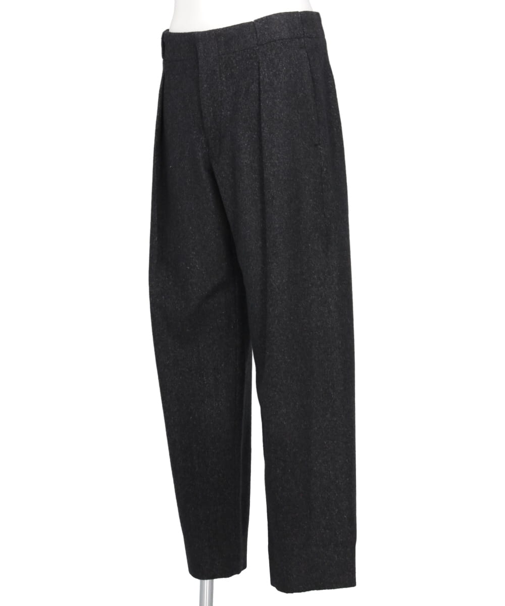 PLEATED TROUSER
