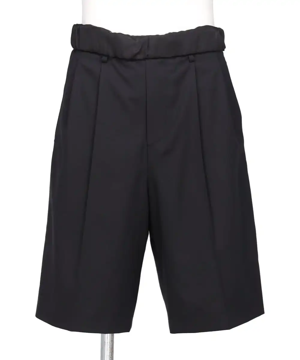 ROLLED-UP LINING PLEATED SHORTS