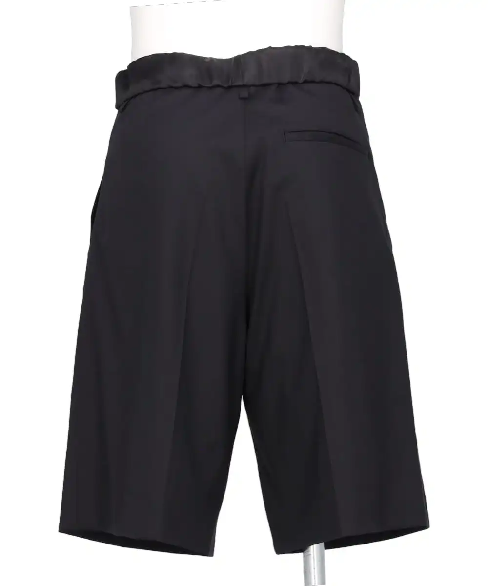 ROLLED-UP LINING PLEATED SHORTS