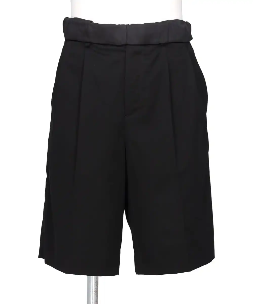 ROLLED-UP LINING PLEATED SHORTS