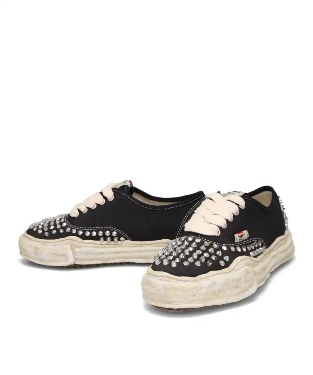 BAKER/ORIGINAL SOLE STUDDED CANVAS LOW-TOP SNEAKER