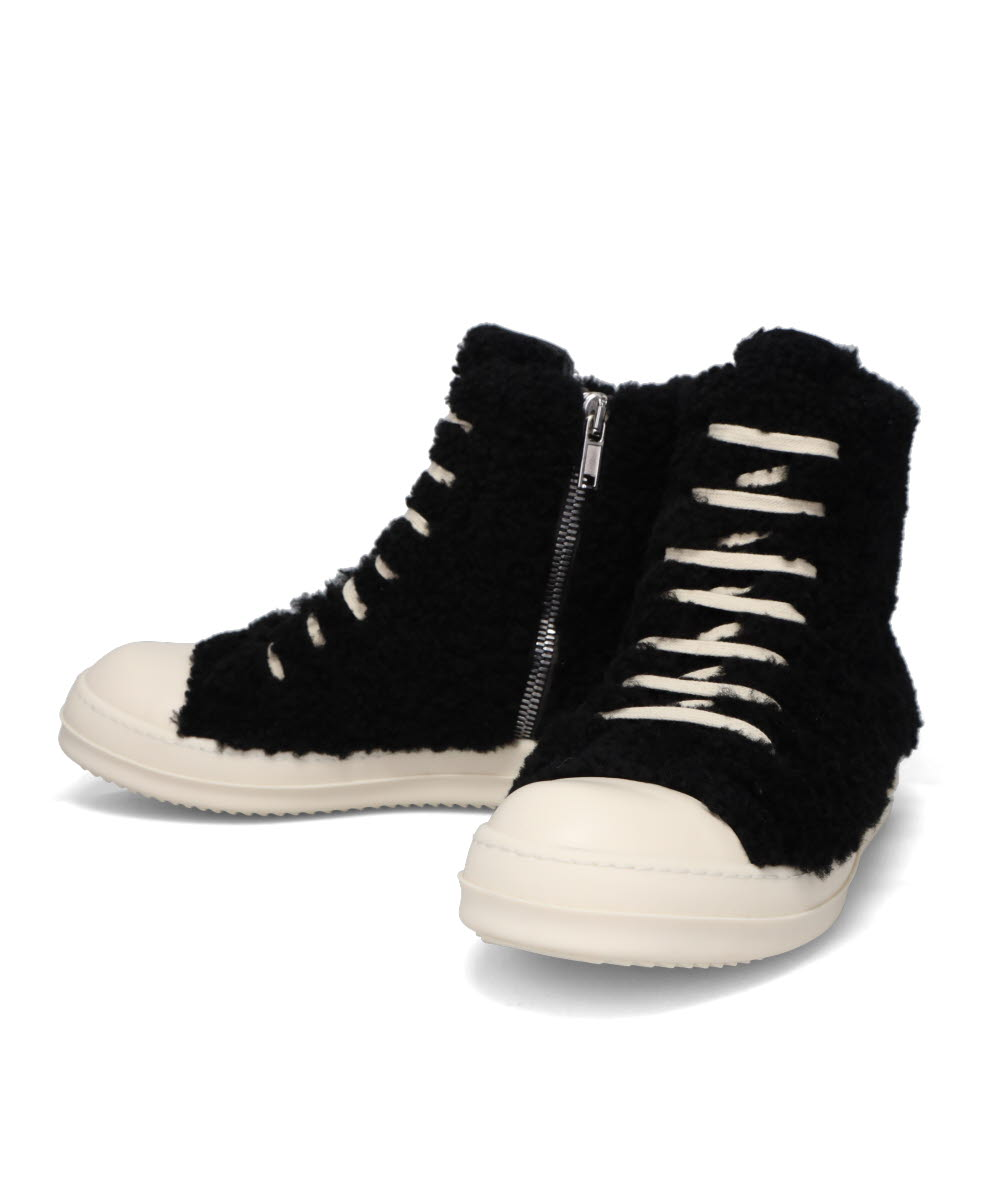 SNEAKERS - BLK/MILK/MILK