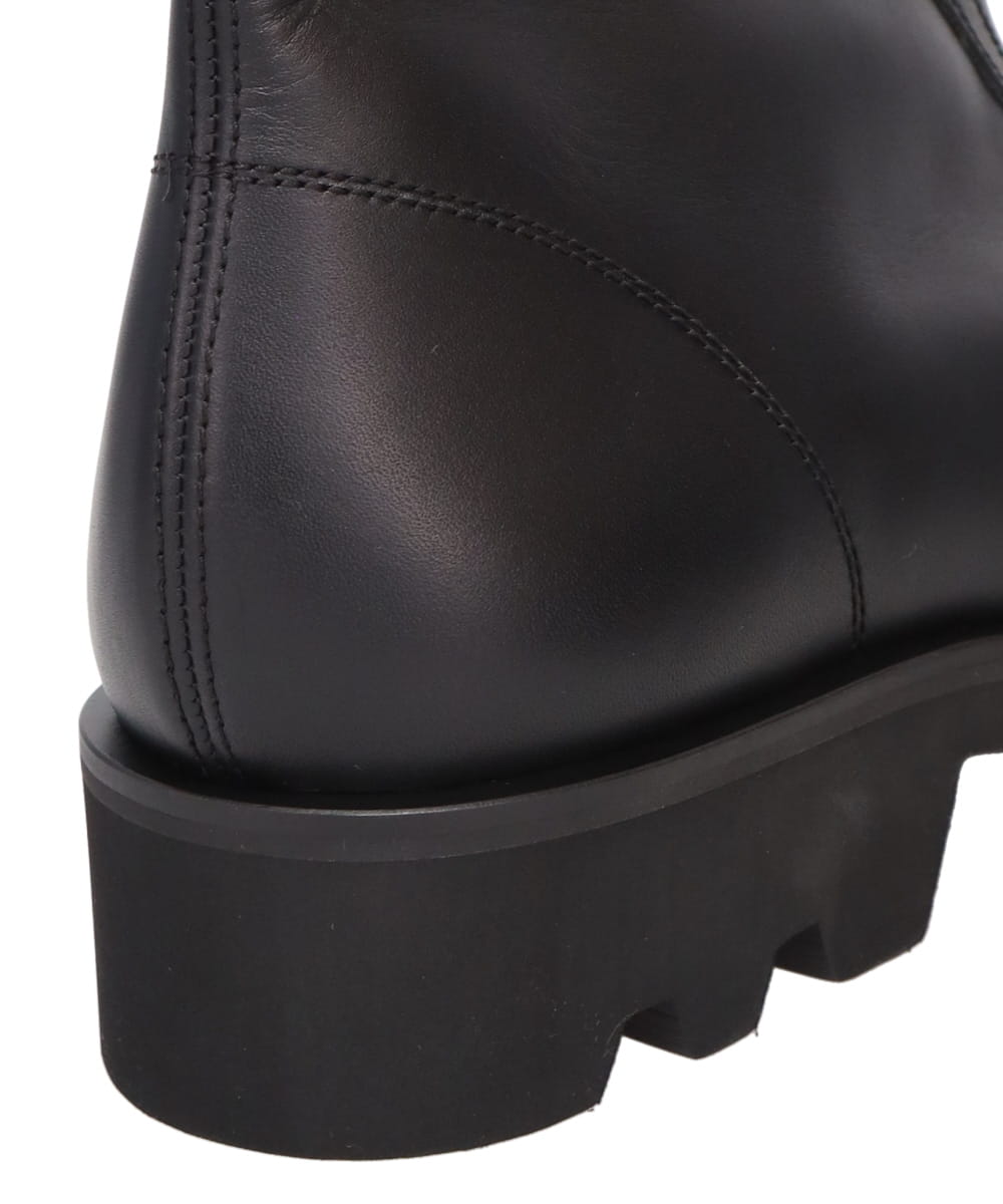 CENTER ZIP BOOTS WITH CHUNKY SOLE