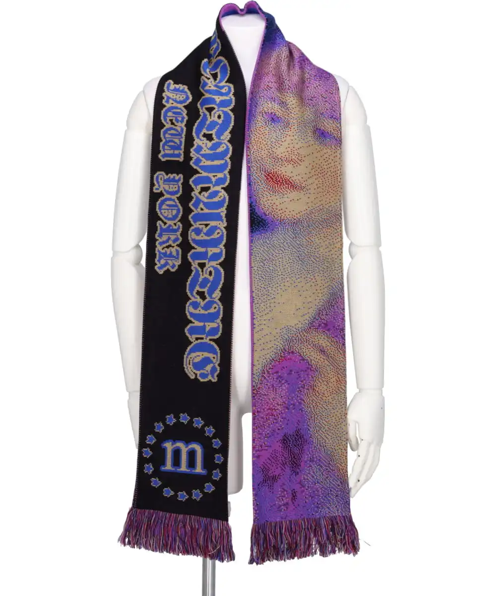 TURBULENCE SCARF