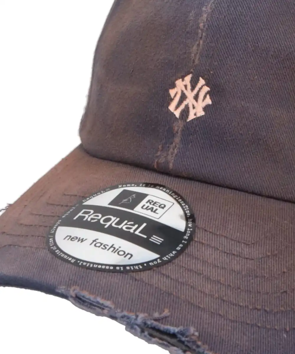 DAMAGE LOGO BASEBALL CAP