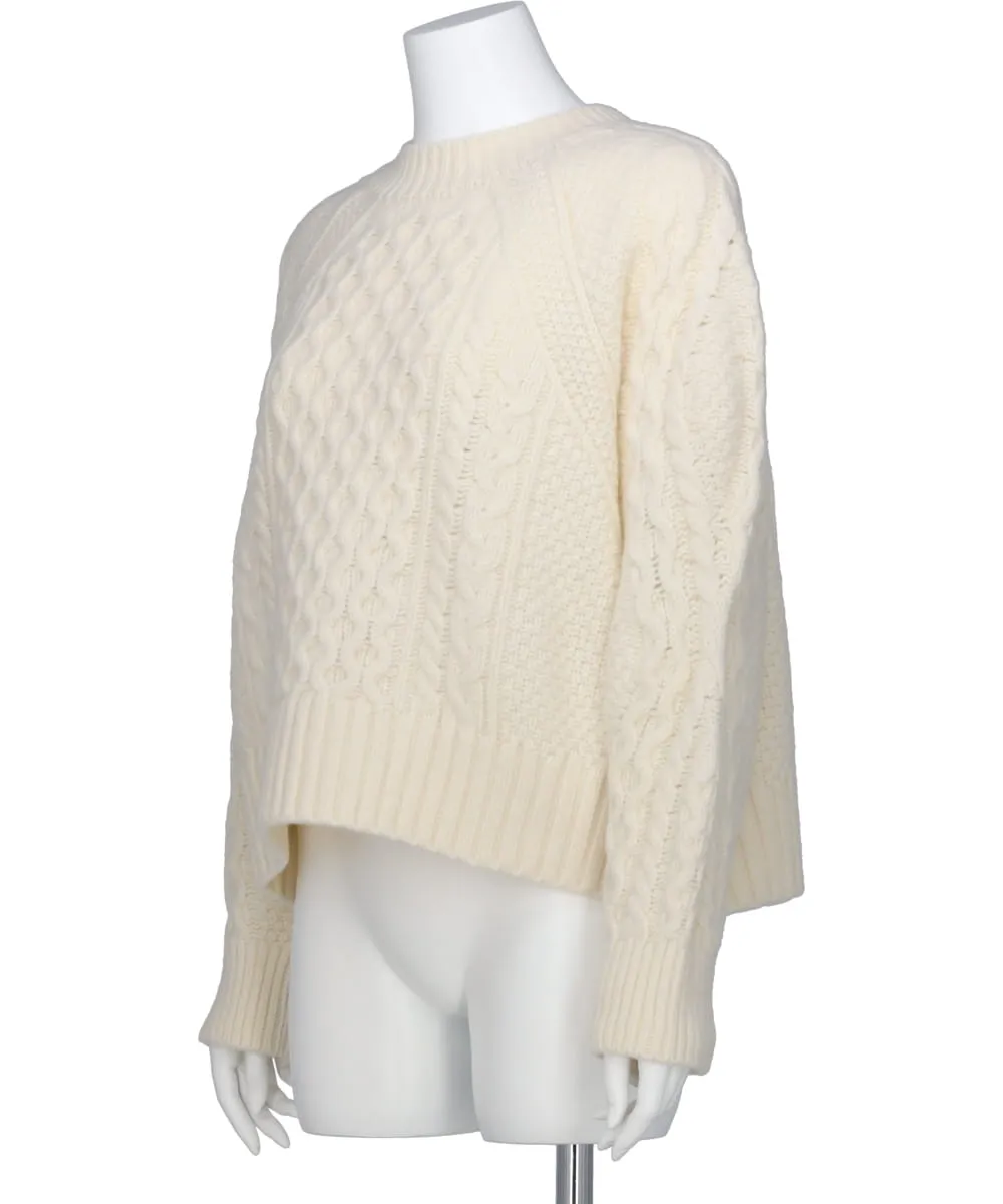 ARAN DIAMONDE SHAPED SLEEVE SWEATER