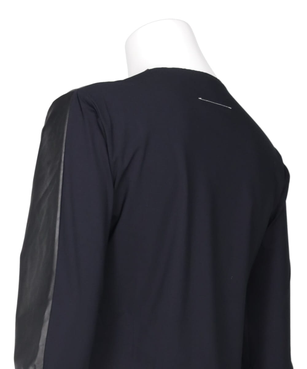LONG SLEEVED TOP