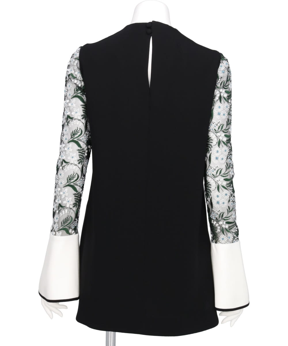 FLORAL LACE-SLEEVE CLASSIC TOP