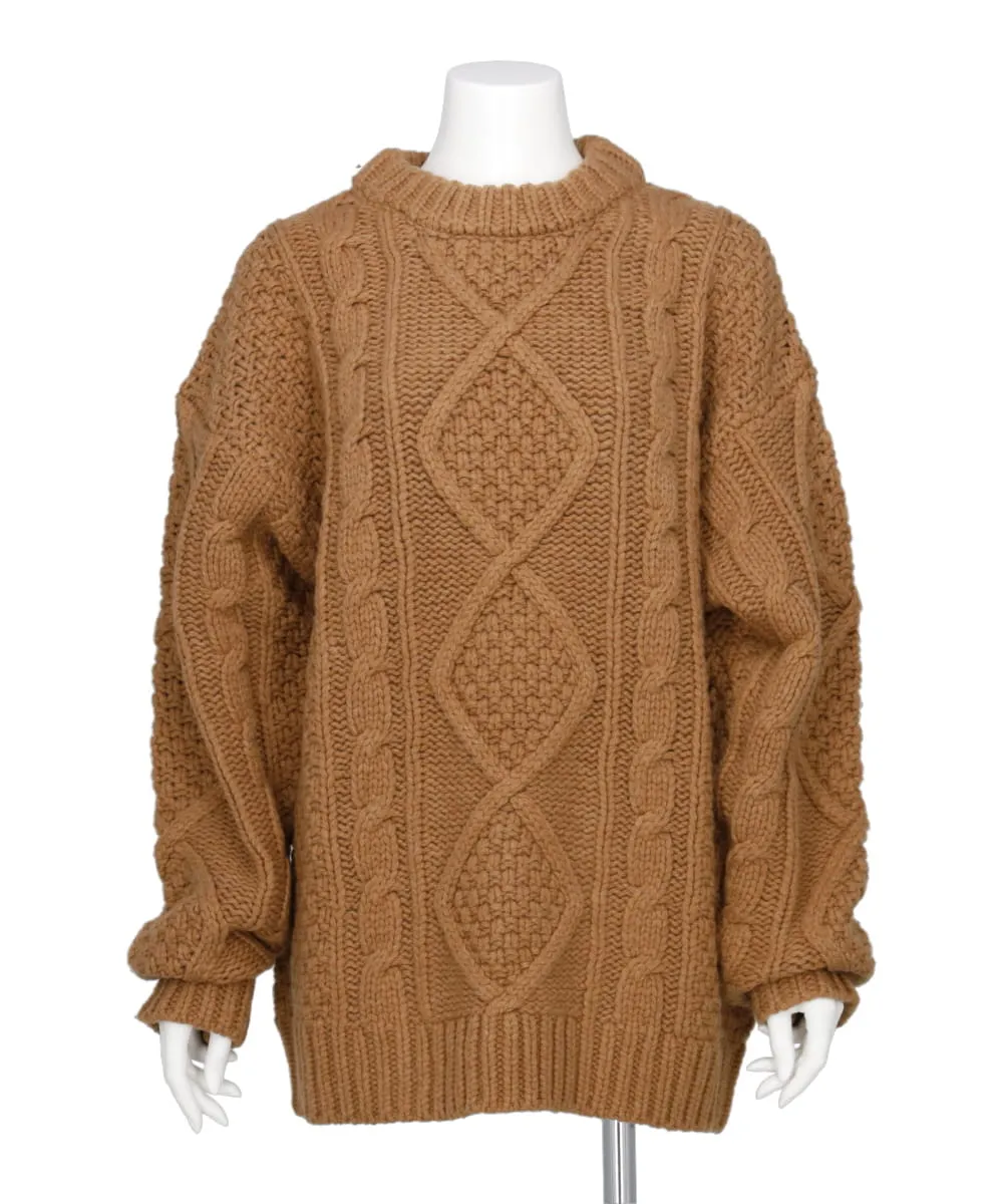 UNISEX CABLE KNIT SWEATER