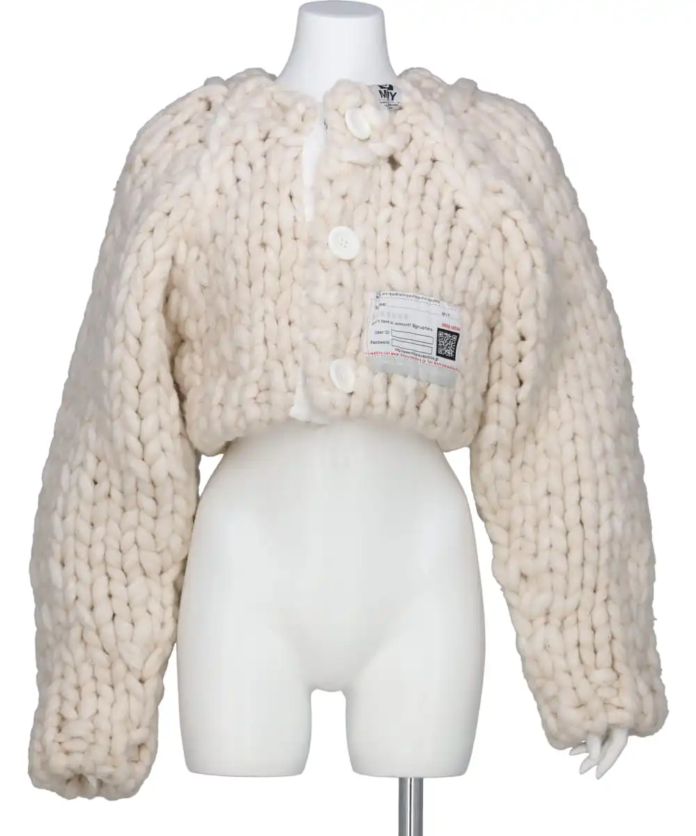 CHUNKY KNIT SHORT CARDIGAN