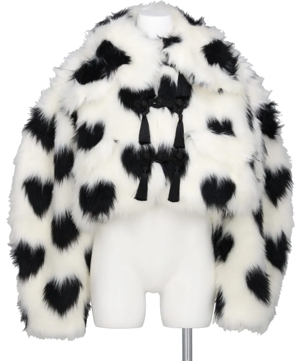 CURVE SLEEVE HEART PATTERN FUR JACKET