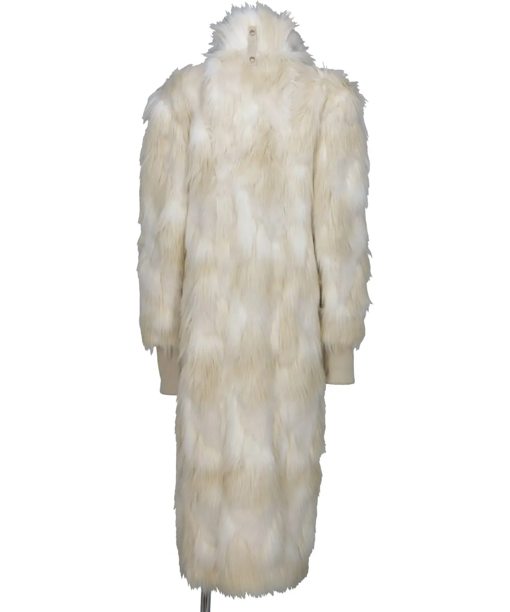 FUR COAT