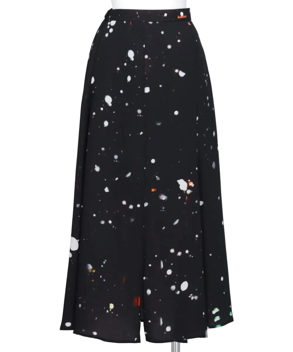 TOKYO SNOWING RANDOM SLIT SKIRT