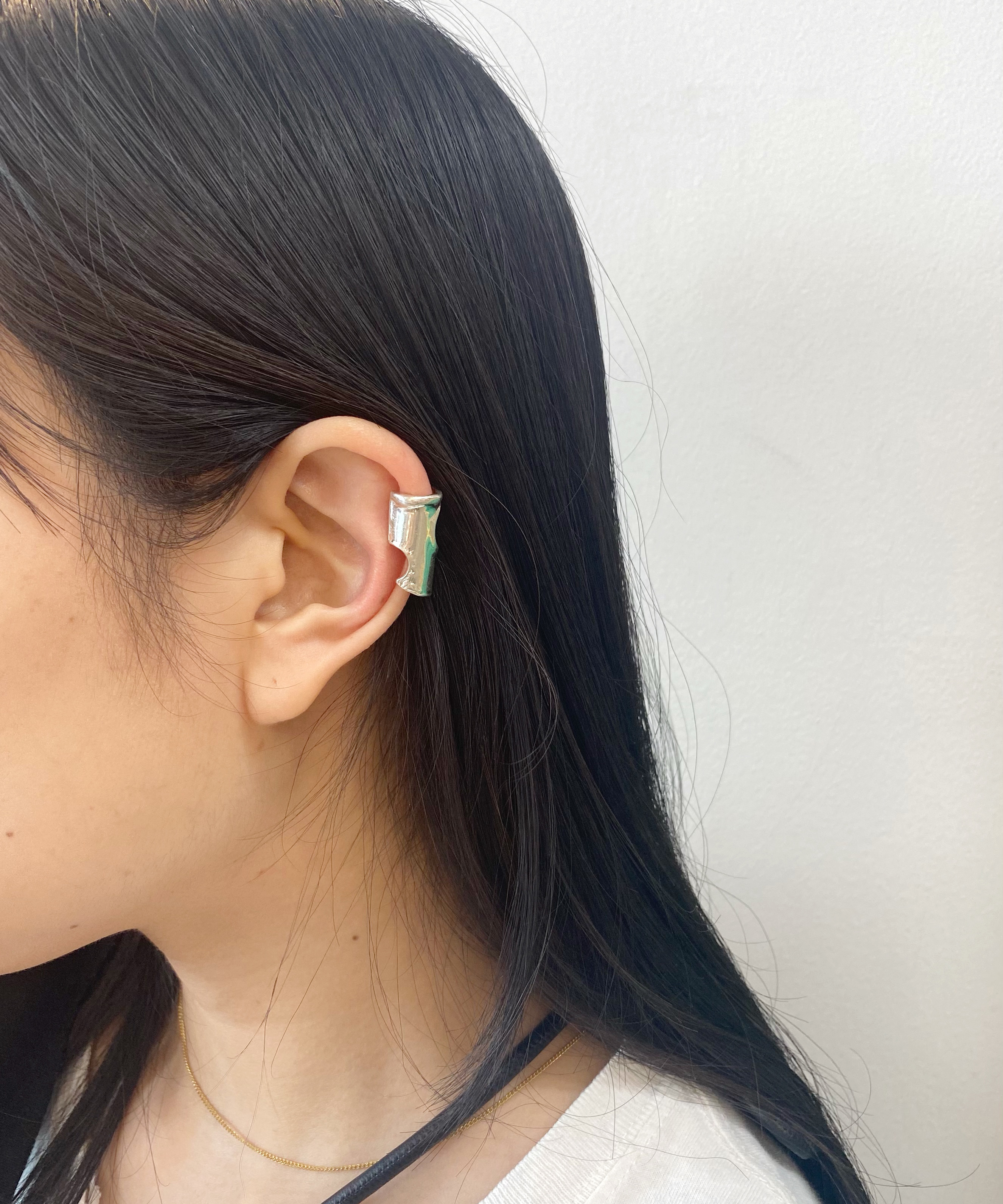MOON SURFACE LONG CUFF